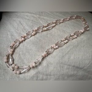 Vintage Delicate Pink Glass Bead Necklace – Elegant Layered Style